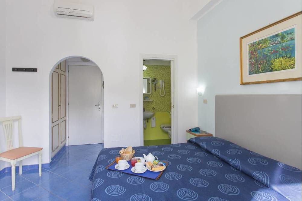 Hotel Terme Miramonte & Mare 卡萨米乔拉泰尔梅 外观 照片