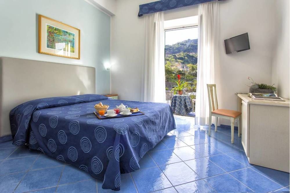 Hotel Terme Miramonte & Mare 卡萨米乔拉泰尔梅 外观 照片