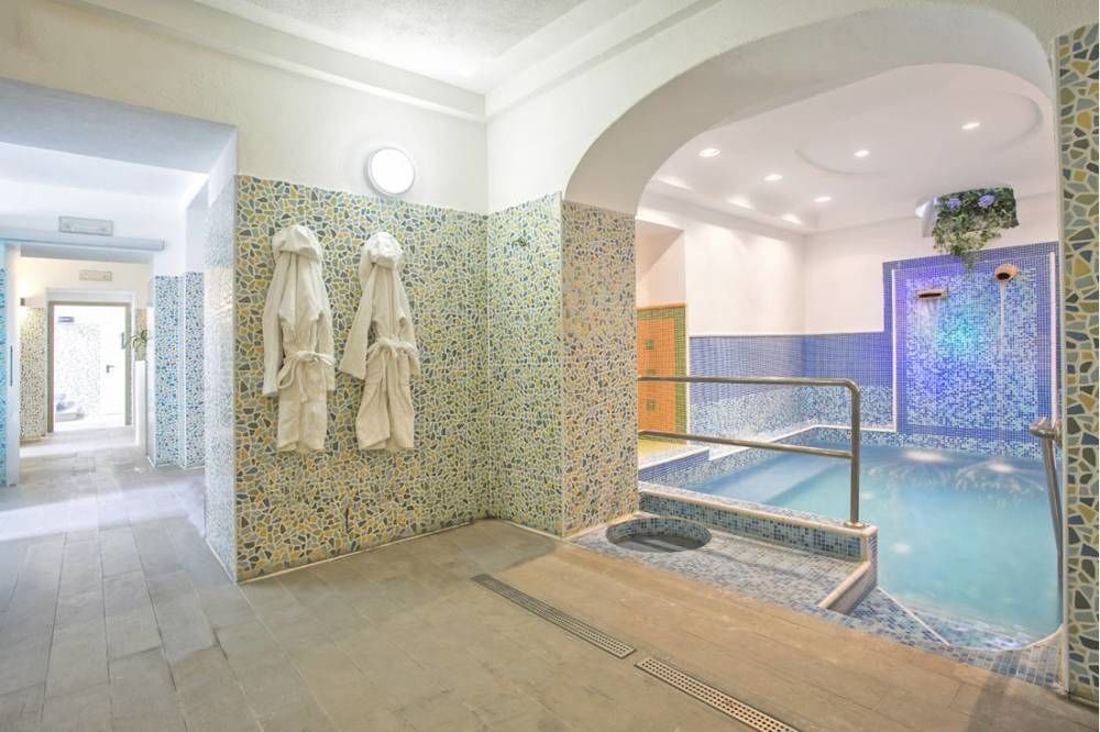 Hotel Terme Miramonte & Mare 卡萨米乔拉泰尔梅 外观 照片